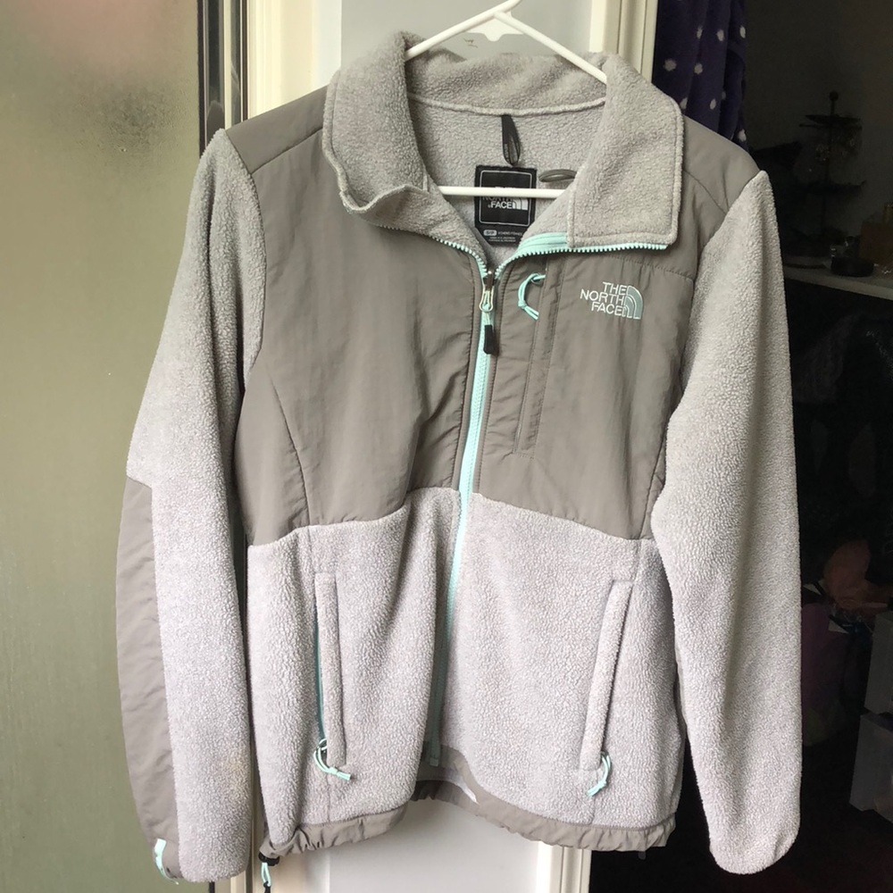 Women’s north face jacket